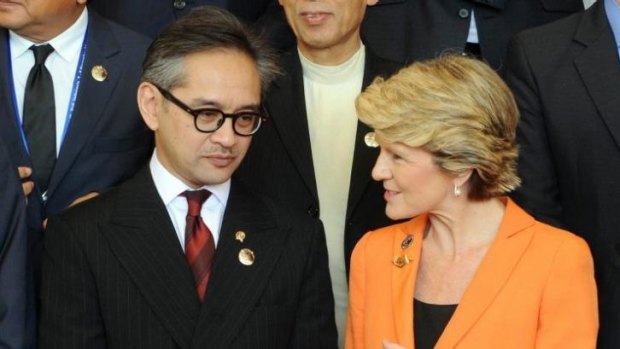 Indonesia's Foreign Minister Marty Natalegawa (L) chats to Julie Bishop (R) after the opening of the Bali Democracy Forum in Nusa Dua in November last year.