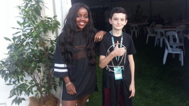Rhys Toms with Tkay Maidza backstage at Groovin the Moo.