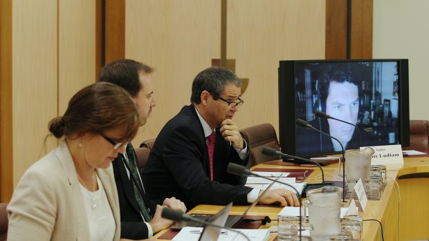 Senator Stephen Conroy asks a question of Dr Ziggy Switkowski, Executive Chairman of NBN Co, during the Senate Select Committee hearing on the NBN on Friday 29 November 2013.