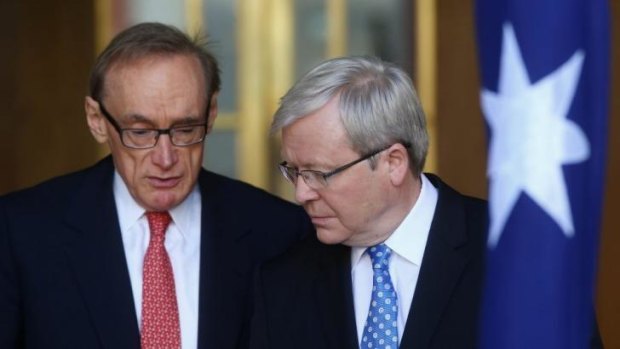 Bob Carr and Kevin Rudd in August 2013.