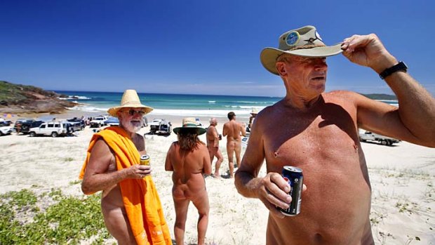 Regulars &#8230; left, Frank Maundrell, of Tamworth, Anna Freide, of Sydney, and Peter Jackson of Newcastle, who says his only tan line is from his watch.