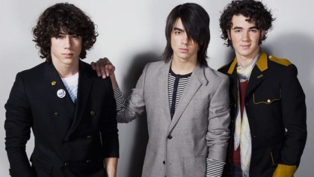 Nick Jonas (left) with brothers Joseph (centre) and Kevin in 2008.