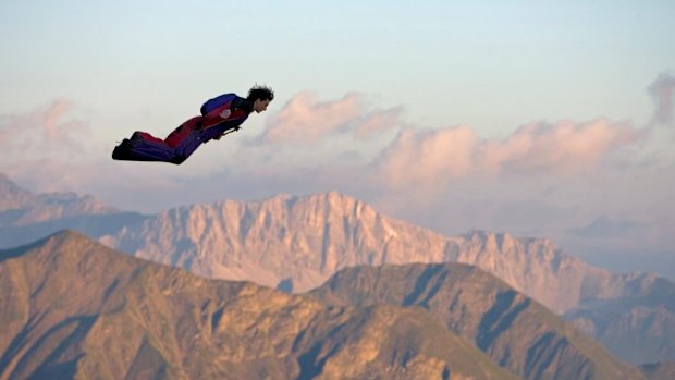 Camera captured Dean Potter's deadly BASE jump: officials