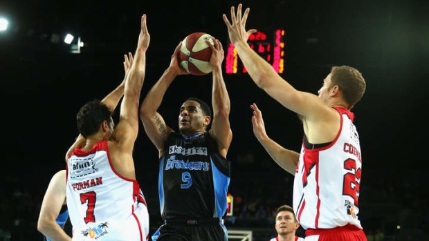 Corey Webster of the Breakers shoots during the round one NBL match between the New Zealand Breakers and the Wollongong Hawks at Vector Arena.