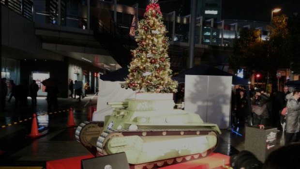 A cute little tank with a Christmas tree coming out of it. Nope, nothing unusual here.