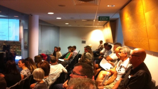 The Gold Coast City Council meeting is packed as an application to build a mosque is considered.