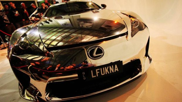 $700,000 Lexus LFA covered in chrome.