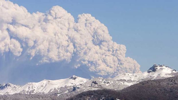 The plume of ash from Chile's Puyehue volcano which is causing major flight disruptions across the Pacific.