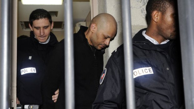 Adriano Araujo da Silva enters the Versailles court, accused of the murder  of Australian woman Jeanette O'Keefe.