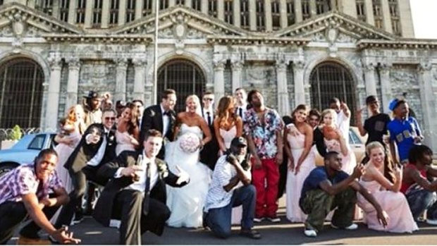 Soon after Ian and Amy Hicks married, they took a photo with a rap group that went viral online.