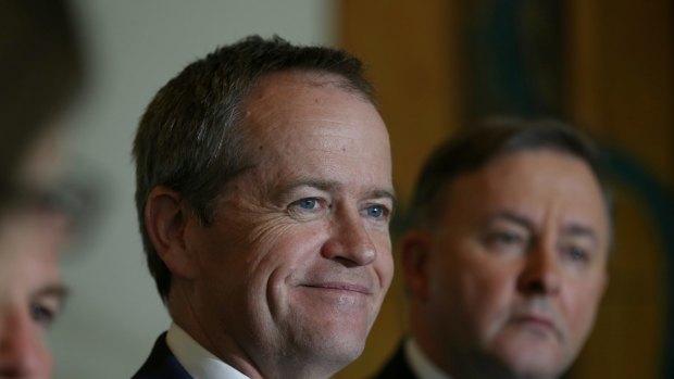 Bill Shorten's stance on boat turn-backs has been criticised by Anthony Albanese.