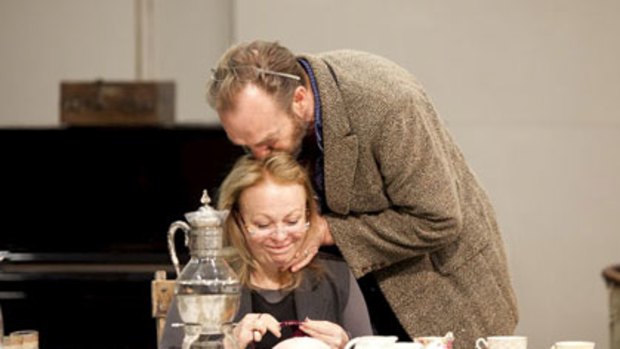 Hugo Weaving and Jackie Weaver in rehearsals.