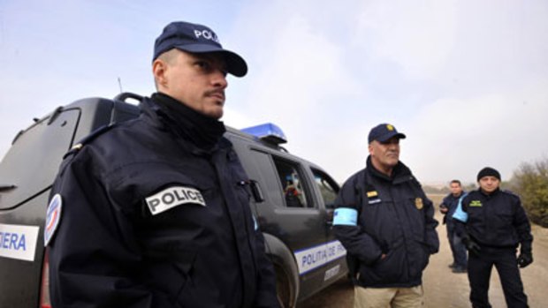 Officers from the EU border agency, Frontex, assist Greek police near the Turkish border.