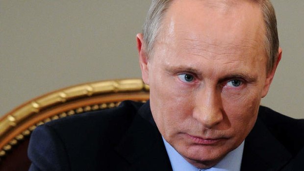 Vladimir Putin was due to meet Muslim leaders only hours after a suicide bomb killed six people in southern Russia.