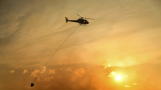 'Highly suspicious': Sydney bushfire remains out of control