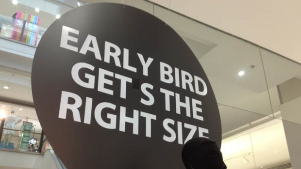 How Myer at Westfield Chatswood in NSW reportedly fixed their sign. <i>Photo: <a href="https://twitter.com/#!/O_P/status/154055735213428736">Mike Brown </a></i>