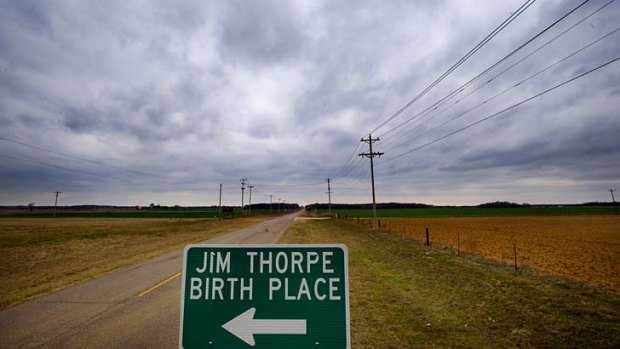 A road sign points to Jim Thorpe's birthplace in Oklahoma.