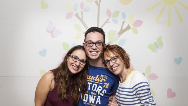 (left to right) Maddy Buchner with brother Charlie and mother Lisa Buchner at Monash Medical Centre ward 41 North. 