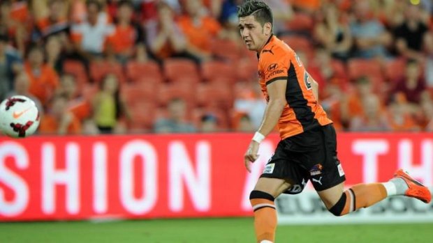 Brisbane Roar striker Dimitri Petratos is fit to play in Sunday's A-League grand final against Western Sydney. 