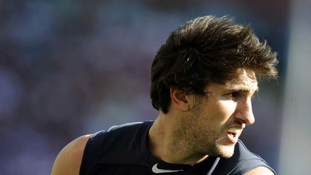 Jarrad Waite will stay at Carlton at least until the end of 2014.