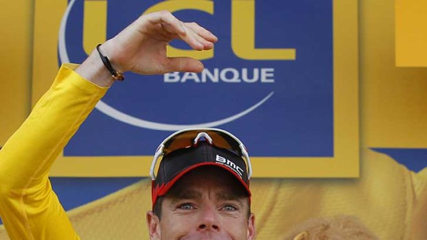 Victorians are being urged to wear yellow as a tribute to Cadel Evans.