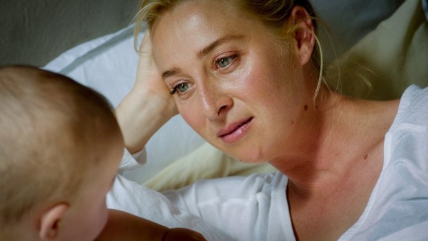 Offspring, starring Asher Keddie, will return to Ten in 2016.