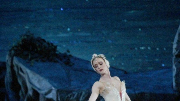 ABT principal ballerina Gillian Murphy in Swan Lake 4