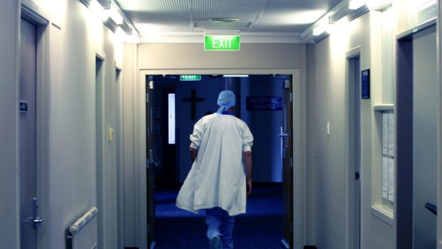 Queensland Government orders a probe into x-rays.