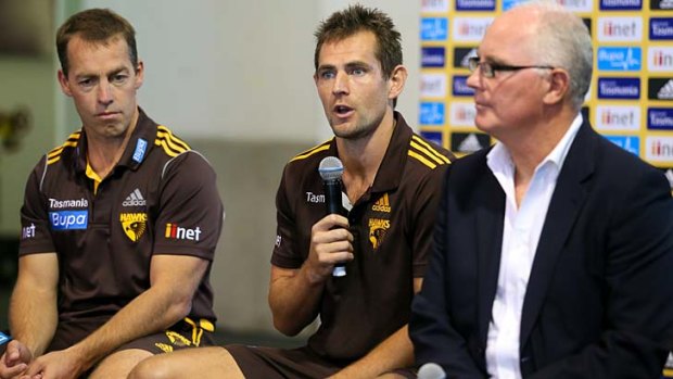 Alastair Clarkson with Luke Hodge and <i>Playing To Win</i> author, <em>Age</em> journalist Michael Gordon.