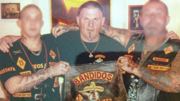 Former Bandidos Brisbane chapter president Mario Vosmaer (centre).