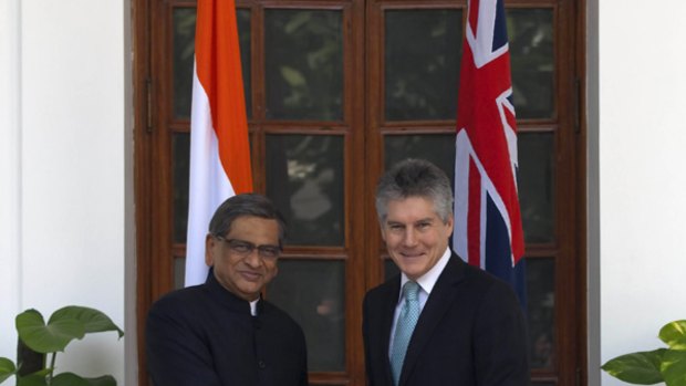 The Australian Foreign Minister Stephen Smith meeting Indian Foreign Minister S M Krishna at Hyderabad House, New Delhi, in October 2009.