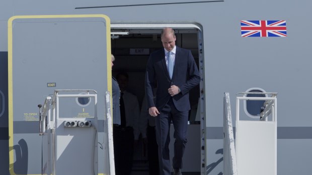 Prince William embarks in politically delicate Middle East trip