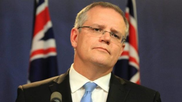 Immigration Minister Scott Morrison has rejected UN calls for Australia to process asylum seeker boats that enter its waters.
