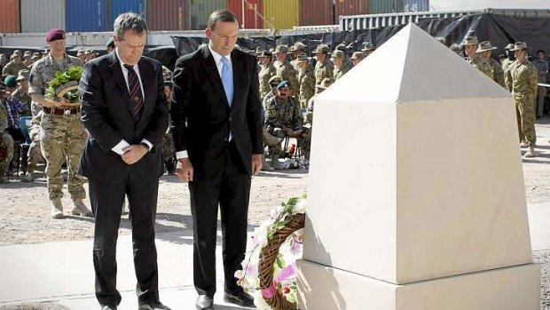 Prime Minister Tony Abbott and Opposition Leader Bill Shorten laid wreaths during the Recognition Ceremony in Tarin Kowt.