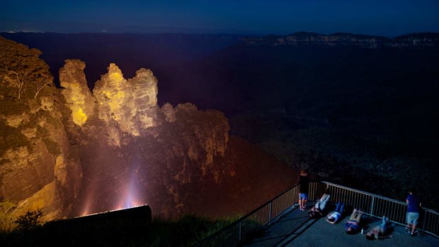 The body of a missing North Bondi woman has been located at the base of a lookout near the Three Sisters in Katoomba.