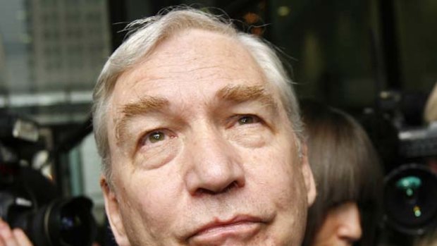 Conrad Black leaves the Dirksen Federal Courthouse after his sentencing hearing in Chicago - 10 December 2007