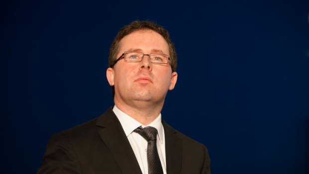Faced with a 'slow bake' of Qantas, the boss turned up the heat on the union thugs.