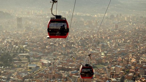 Cable car ''Linea Rosa'' in La Paz, Bolivia. The system is built by Doppelmayr, an Austrian company that is in talks to build similar systems in Africa.