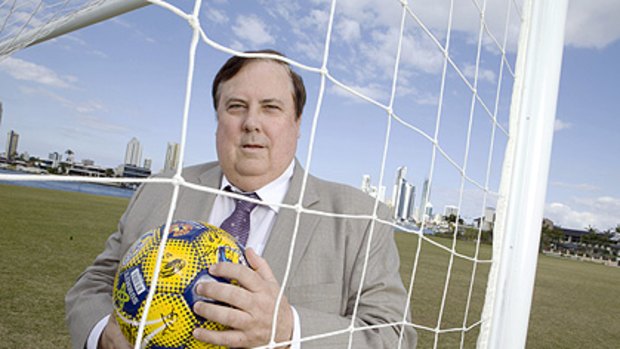 Gold Coast United are set to collapse after billionaire Qld mining magnate Clive Palmer withdrew his support for the club.