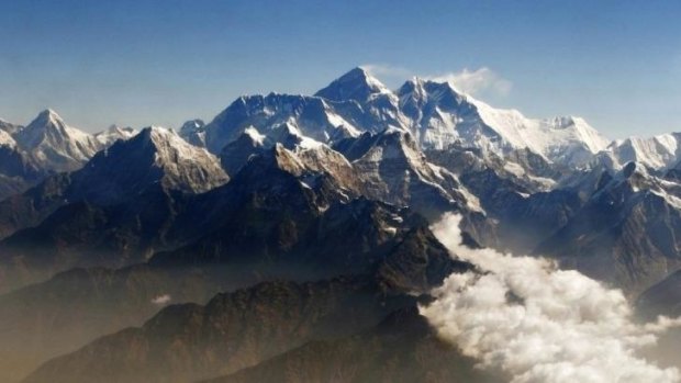 The toll, at 12 dead, with four still missing, is the worst in a single day in the history of Everest.