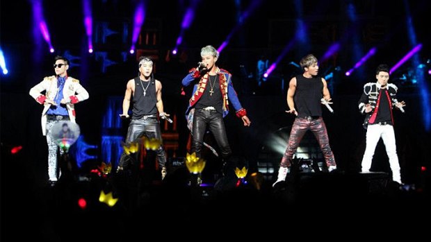 South Korean boy band Big Bang defeated British boy band One Direction for the best fans award at last year's MTV Italy TRL Awards.