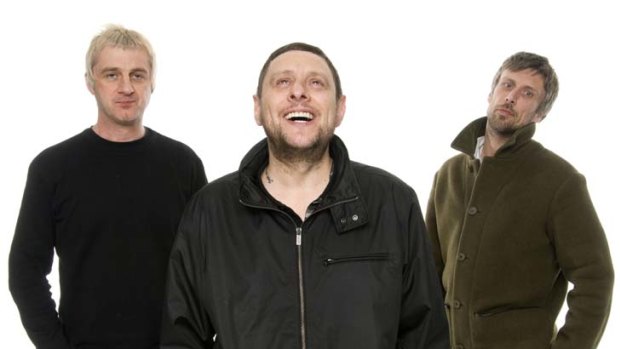 Happy Mondays are following in the footsteps of fellow Manchester rockers The Stone Roses - again.