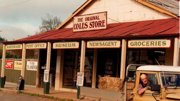 The original Coles store in Wilmot, Tasmania before it burnt.