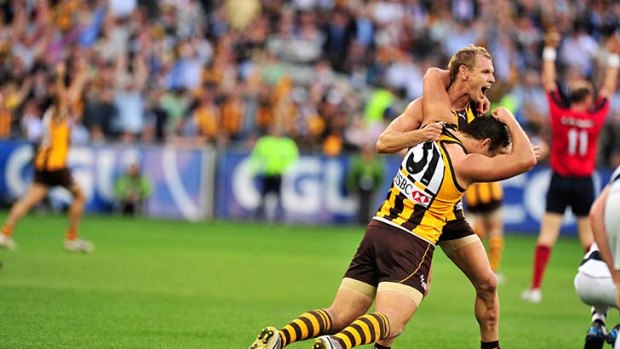 Hawthorn famously beat Geelong in the 2008 grand final. Several Perth pubs will give footy fans the chance to see the two teams play live in tomorrow night's qualifying final/