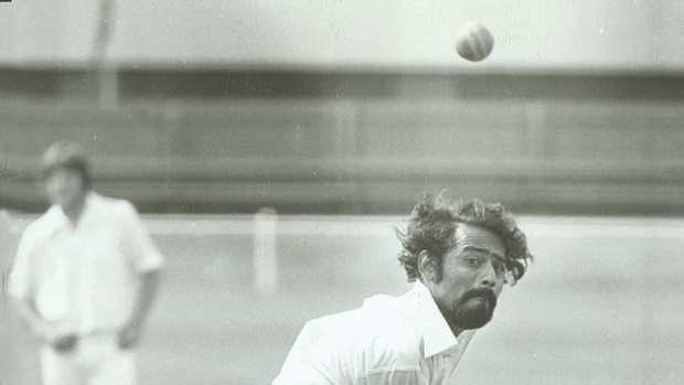 Bhagwath Chandrasekhar practises at Albert Park in 1977.