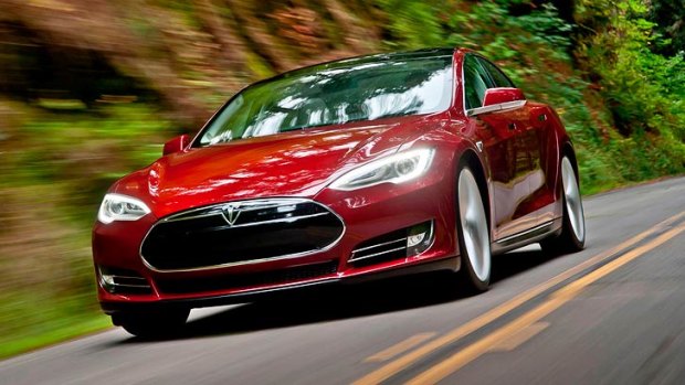 Tesla accelerates its loan repayments.