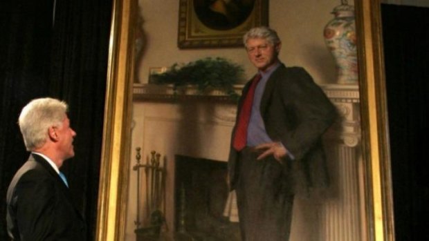 Artist painted a shadow of a blue dress in Bill Clinton's portrait.