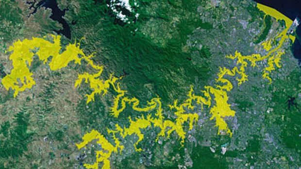 A map released by Brisbane City Council late on Tuesday showing areas expected to be inundated, based on a discharge of 12,000 cubic metres per second from the Brisbane River, predicted for early Thursday morning. <b><a href="http://images.brisbanetimes.com.au/file/2011/01/11/2128744/2newfloodmap.jpg">See the full size here.</a></b>