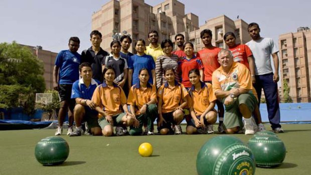 "This is the ultimate case of Indian bashing by government officials," says coach Richard Gale (above) with the Indian lawn bowls team. Picture: <i>Niklas Halle'n</i>