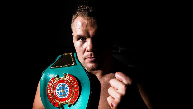 Australian heavyweight boxing champion Ben Edwards.